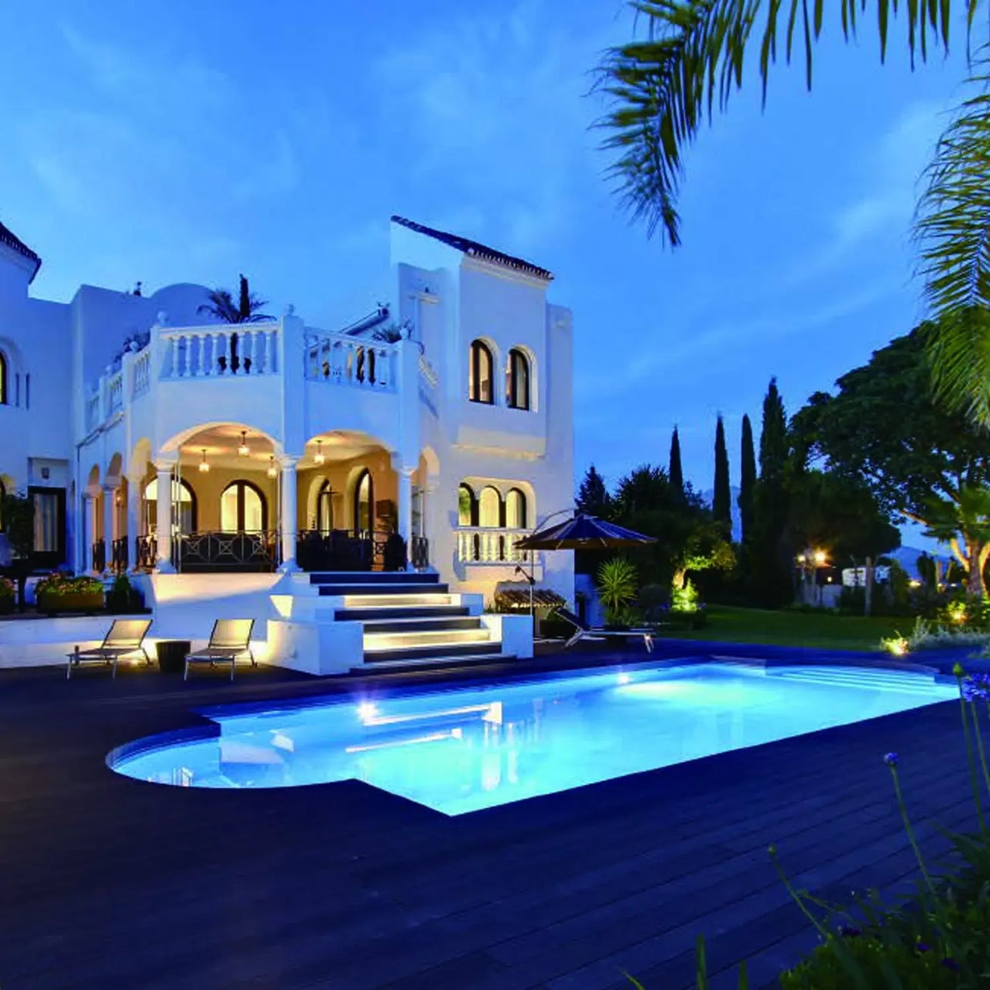 Swimming Pool Lighting