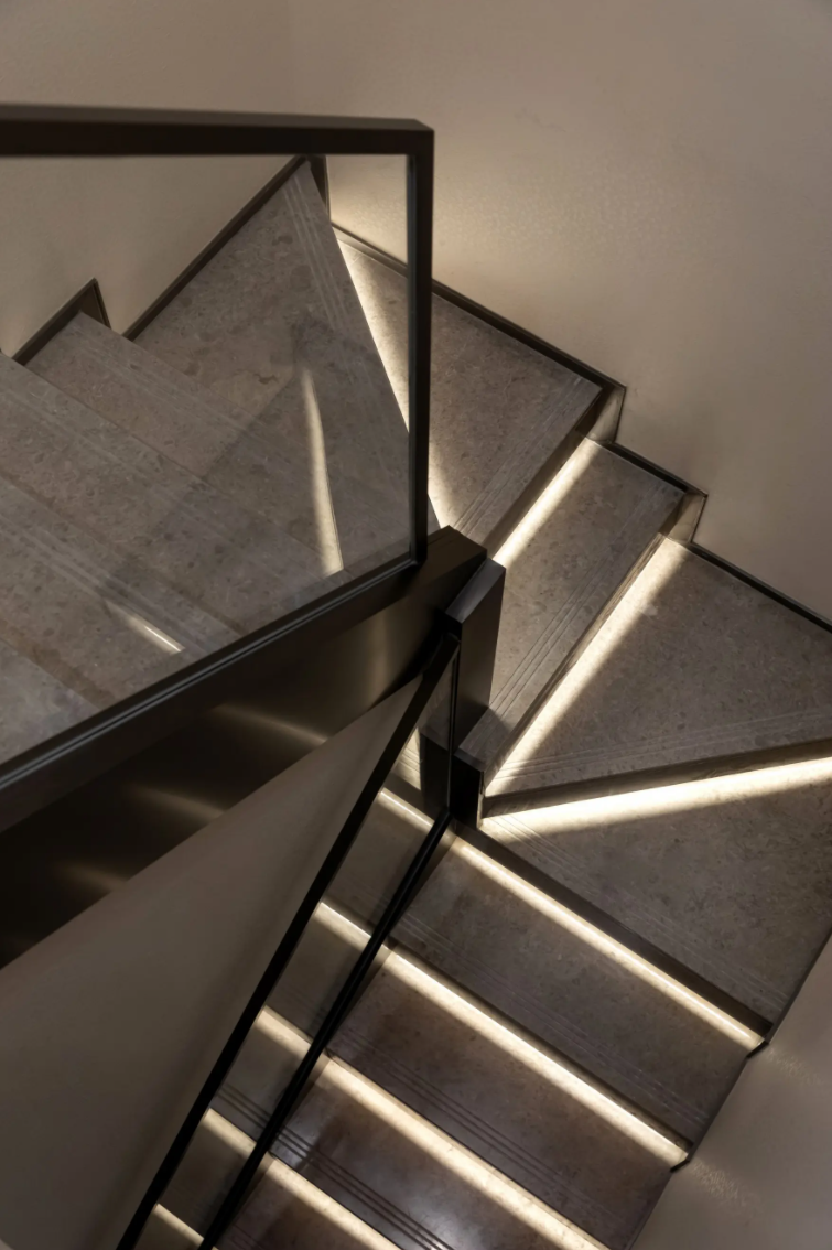 Staircase - I