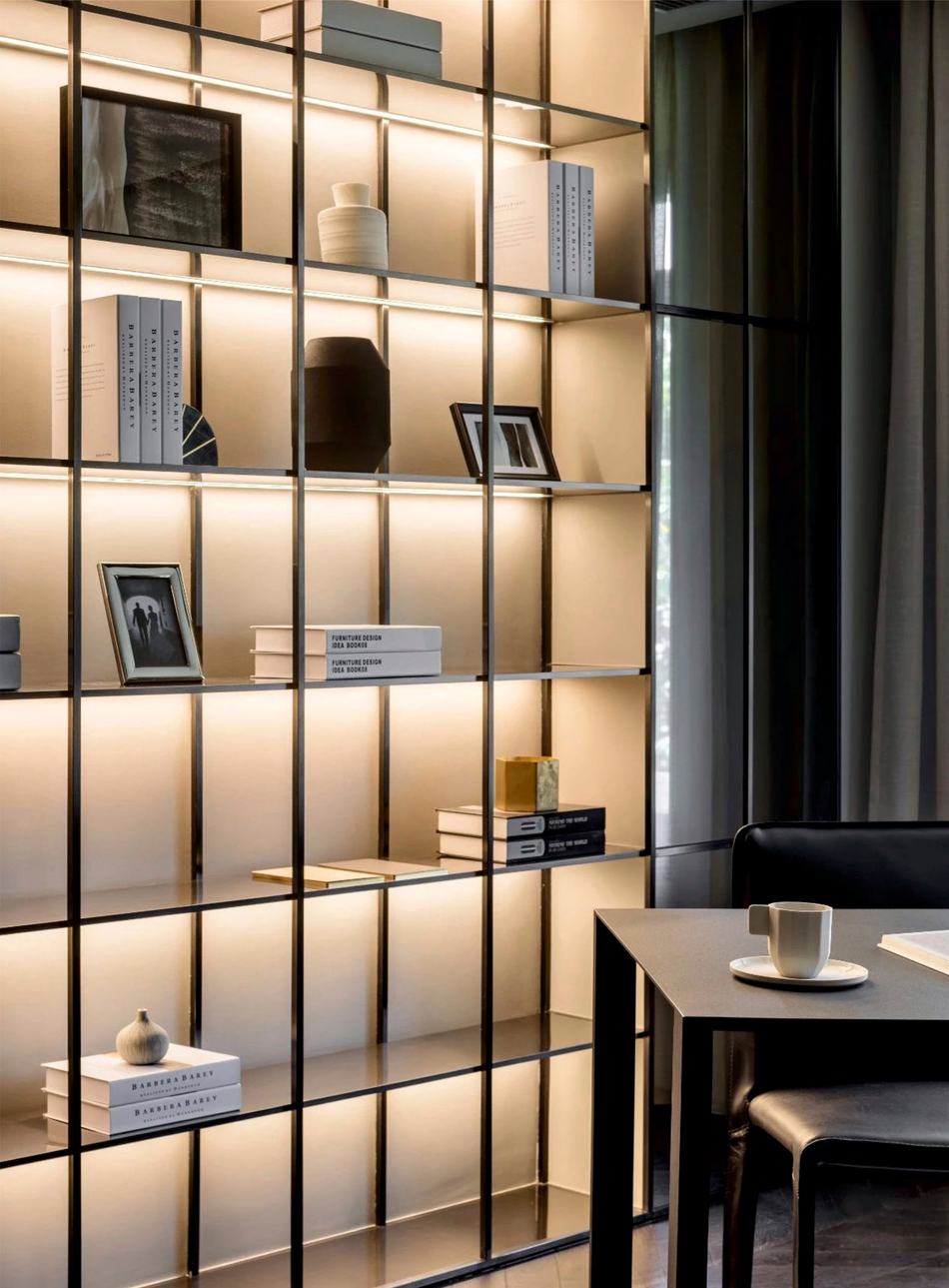 Cabinet & Shelves - N