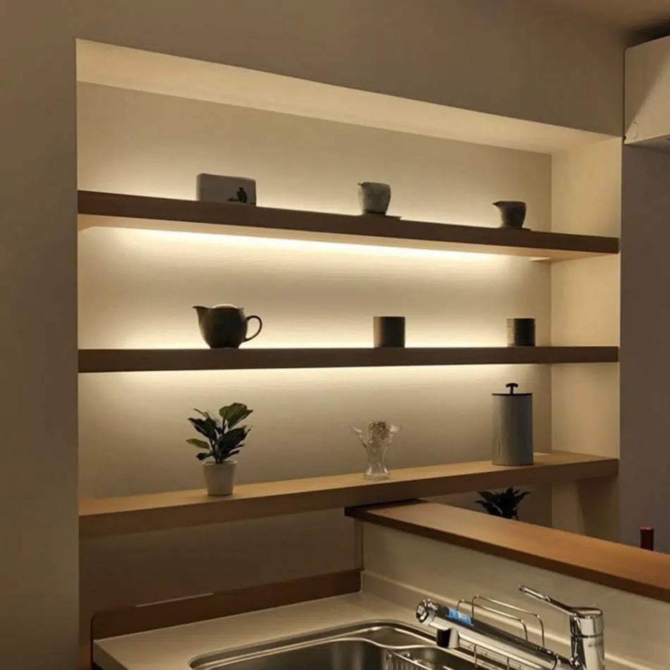 Sleek Cabinet Profile Lighting RLL-641-GC1806