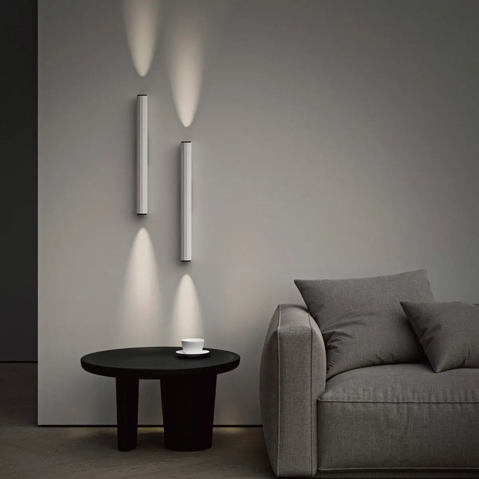 The FS1275‑05, a compact indoor up‑down wall light with COB LED and aluminium housing. Available in multiple color temperatures.